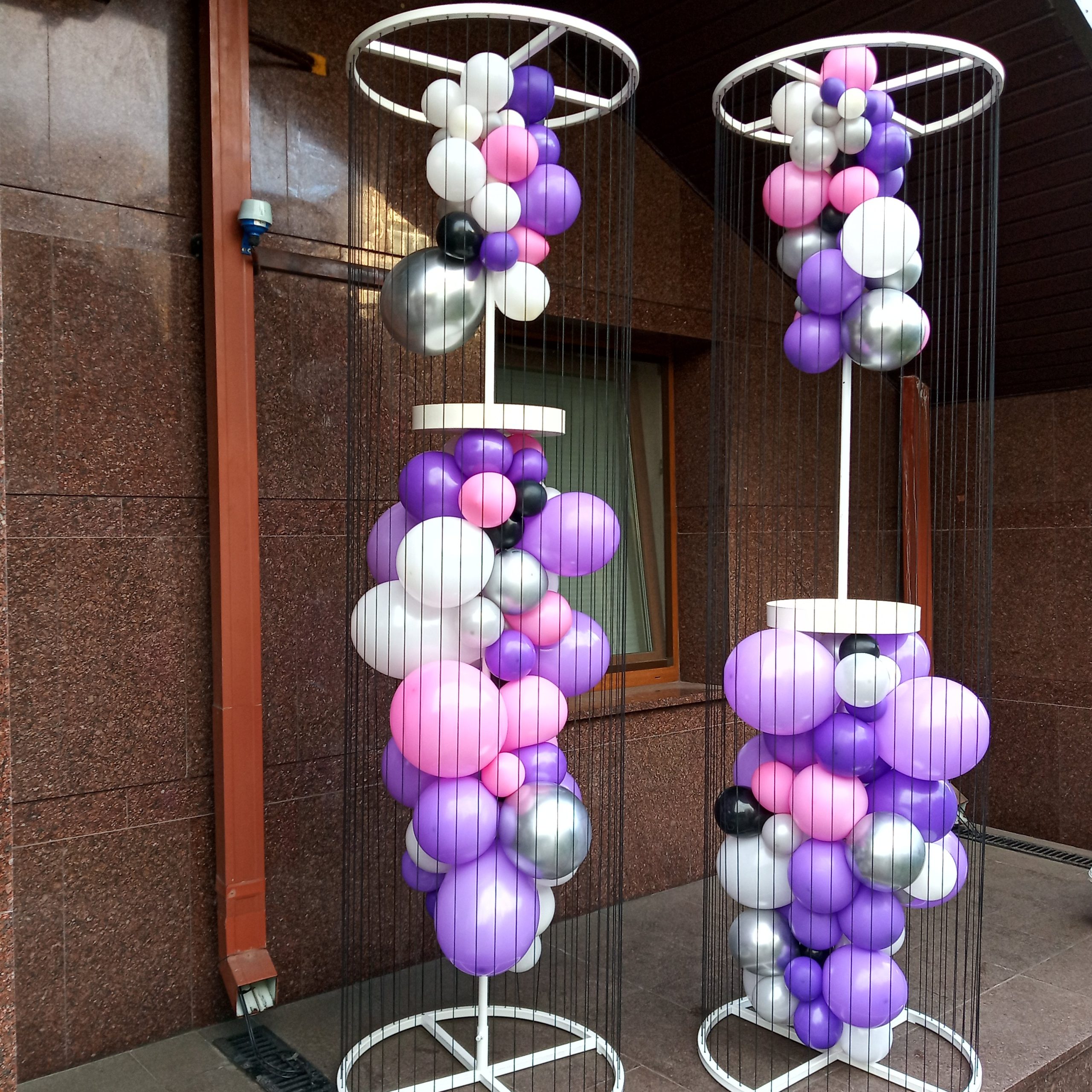 Фігура із кульок Аеро-вертикаль